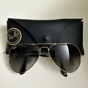 Ray-Ban Aviator Sunglasses